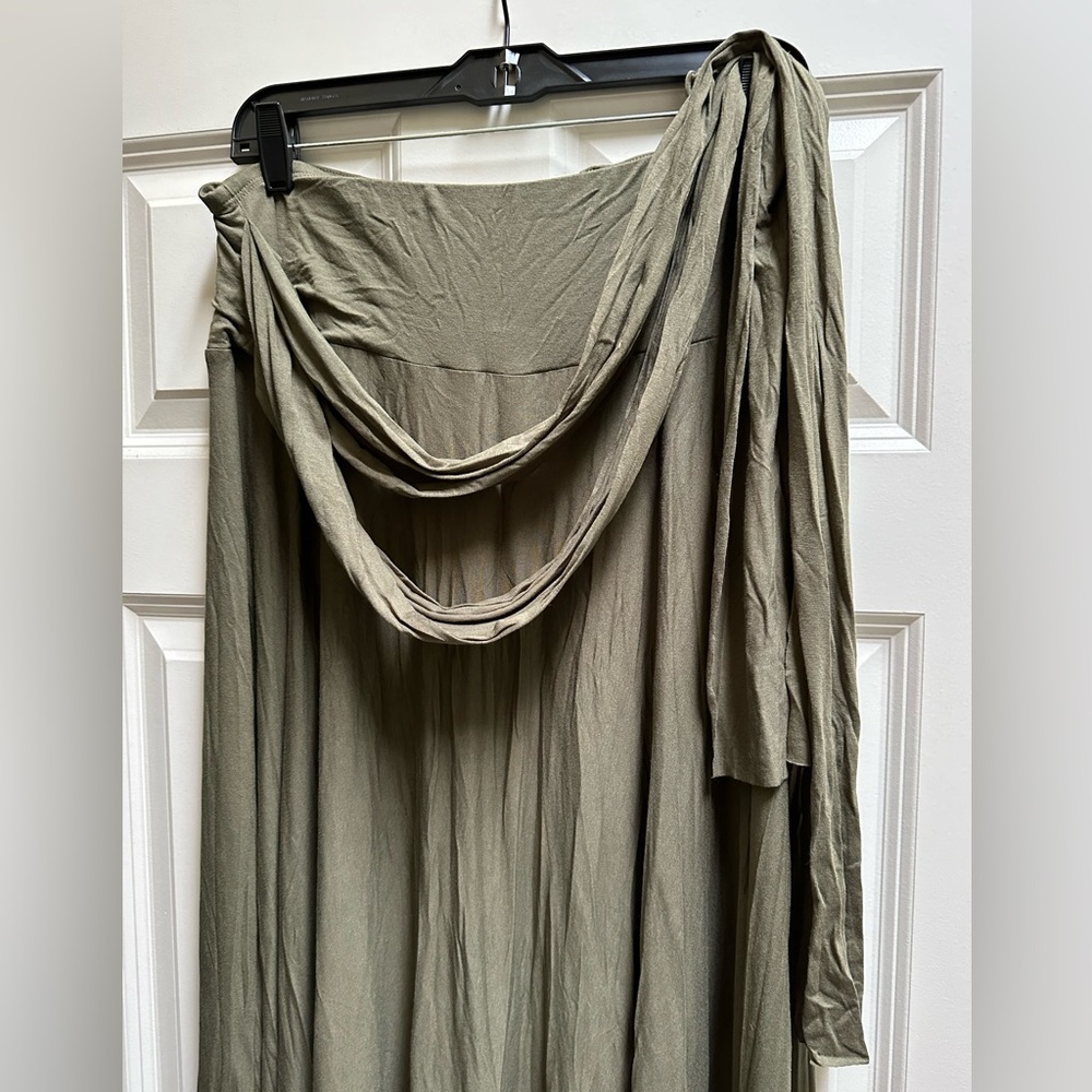 Women’s ankle length skirt